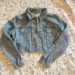 Light wash cropped denim jacket